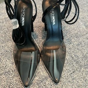 High heel shoes - brand new